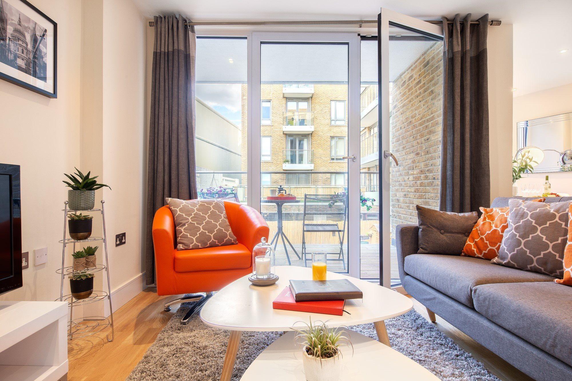 Two Bedroom Serviced Apartment With Balcony In Weymouth Building, Deacon Street London Exterior foto