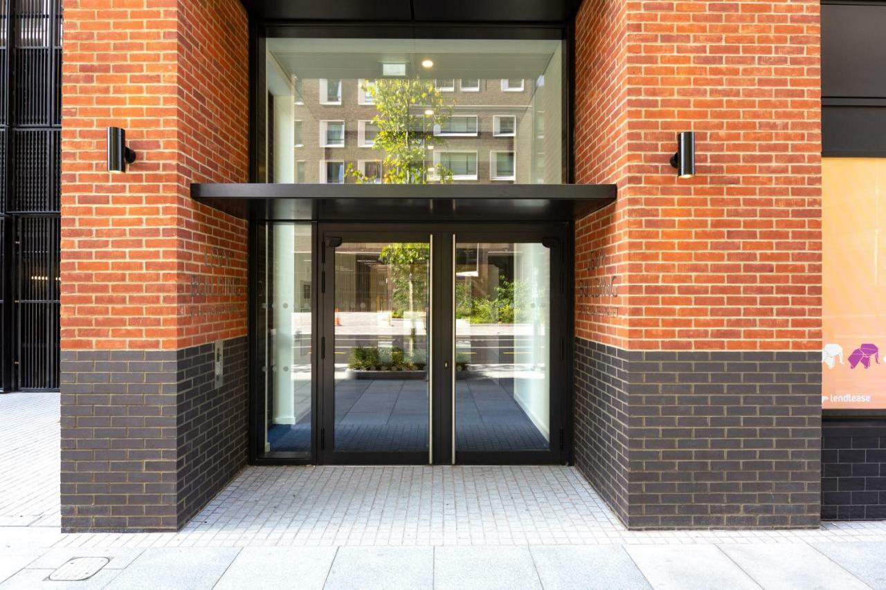 Two Bedroom Serviced Apartment With Balcony In Weymouth Building, Deacon Street London Exterior foto